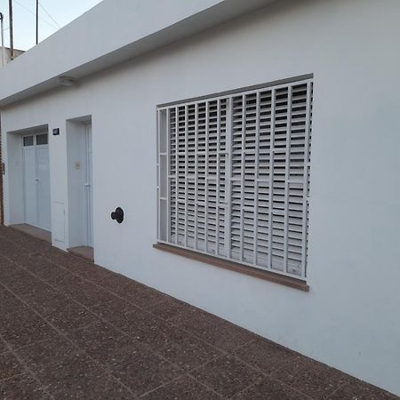 Bragado Villa Buitenkant foto